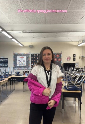 we’re inching towards spring🌸✨ #teacher #classroom #elementary #teach #elementaryschool #teachertok #thirdgrade