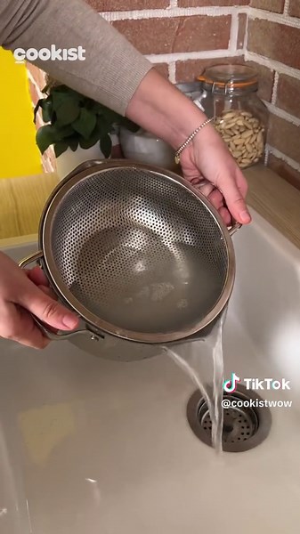 4 Hacks to Use Your Kitchen Gadgets in an Ingenious Way