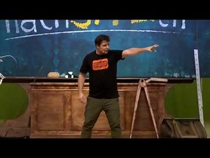 Martin Rütter mit seiner Show "nachSITZen" live am 2. Dezember 2015 in der ratiopharm arena