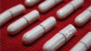 Model Lauren Wasser loses 2nd leg to toxic shock syndrome - National | Globalnews.ca