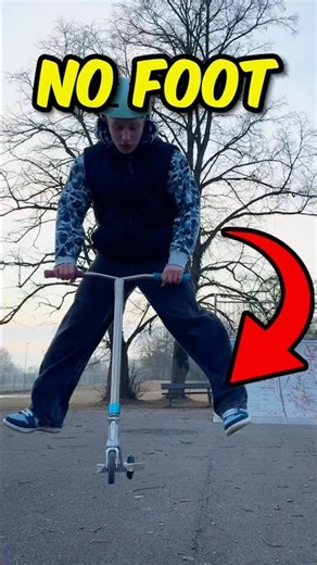 This scooter trick is perfect for beginners! 🔥🛴 #scooter #skatepark #scootering