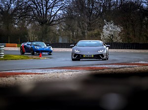 Vivez cette journée circuit organisée par nos confrères de Sport Auto comme si vous y étiez !