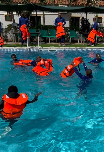CURSO DE BST STCW 95 no centro de formação #procishore #angola🇦🇴portugal🇵🇹brasil🇧🇷 #offshore #offshorefishing #underwater @EZO ❌