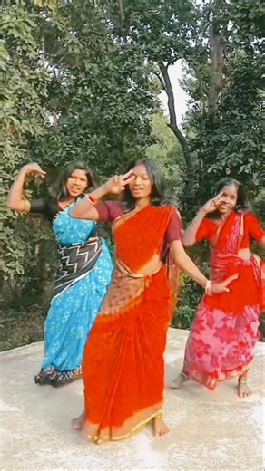 Nagpuri Song Silky Silky Saree // #dance #nagpuri #ytshorts #nagpurisong #viralshorts #trending