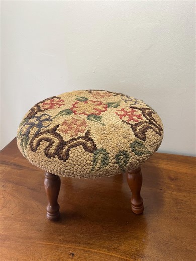 Vintage Hand Hooked Wool Footstool, Floral Folk Art, Primitive Cottage Decor - Etsy