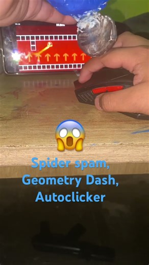 Spider spam Geometry Dash Autoclicker 😱