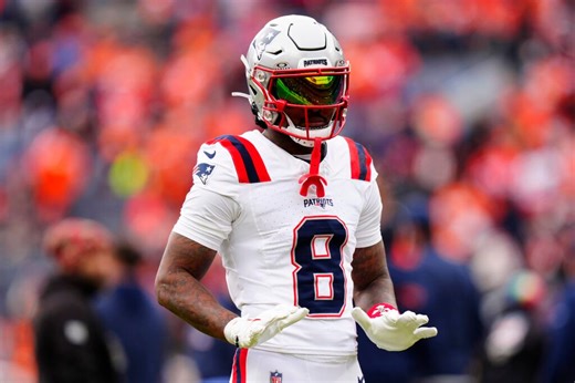 Stefon Diggs' Patriots Exit Shouldn't Scare Off Teams From Signing a Proven Playmaker