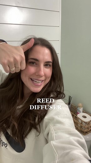 Testing a Reed Diffuser from Target | Bathroom Smell Test