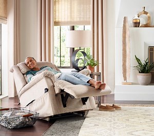 Review of the La-Z-Boy Astor Recliner: Rocking & Wall Recliner
