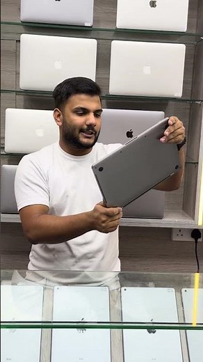 Apple MacBook Pro 13-Inch 2020 Core i7 16GB RAM 512GB SSD with Touch Bar +971-506209288