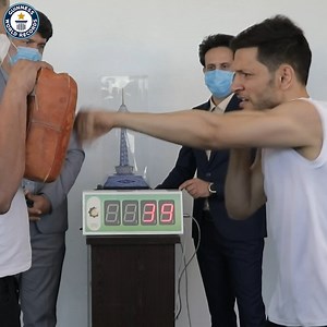 94K views · 1.3K reactions | Brace yourself for this ultimate knockout showdown 壘 | Guinness World Records | Facebook