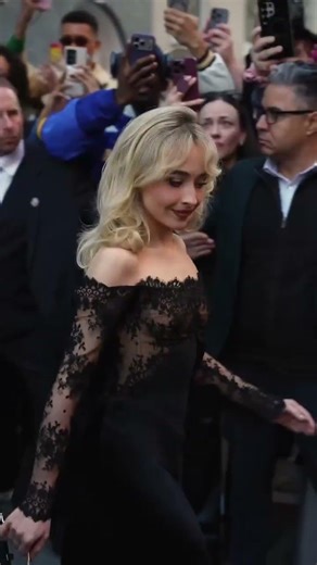 Sabrina Carpenter leaving Anna Wintour's pre-Met Gala dinner in NYC | May 3, 2026