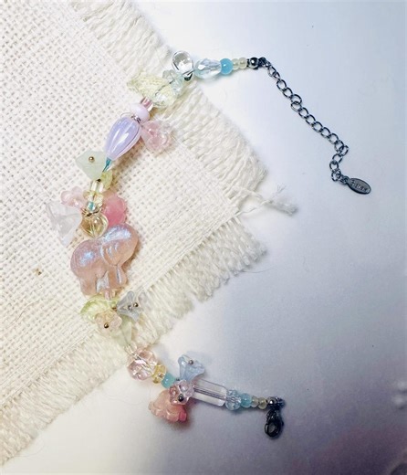 Pastel Lucky Elephant Beaded Bracelet, Handmade Floral Bracelet - Etsy