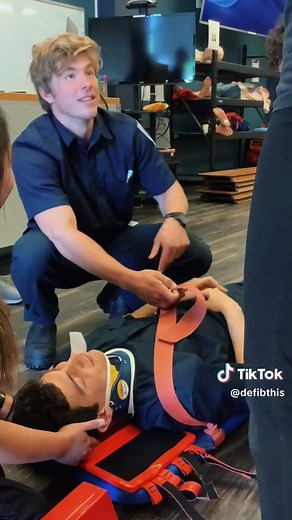 Practicing Trauma Scenarios and back boarding with Spring B class. #emergencymedicine #defibthis #emtstudents #medicaleducation #ems #emt #student #practice #emtschool #emtschoollife #trauma #scenarios #headtotoe #studentlife #skills