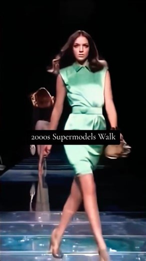#shorts THE BEST 2000S SUPERMODELS WALK