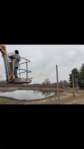 only 4 DAYS until our GRAND OPENING!🔥🏌🏻‍♂️ March 1st. 10am. You won’t want to miss this!⛳️ First 15 customers get a FREE T-SHIRT!🤪 Slippery’s Long Stroke- 24/7 Lighted Driving Range 🏌️‍♀️ Day or Night. Rain or Shine. ⛳️ 📍 17223 N US HWY 51 — De Soto, Illinois 📍 📞 (618) 521-2289 📞 comonwidit #62924 #618 #Soillinois #siu #comonwidit