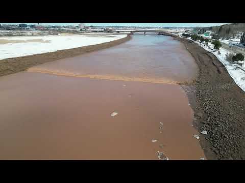Tidal Bore : Petitcodiac River, NB Canada