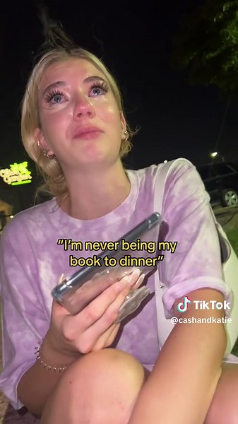 Kate's Emotional Reaction Over a Book at Red Lobster