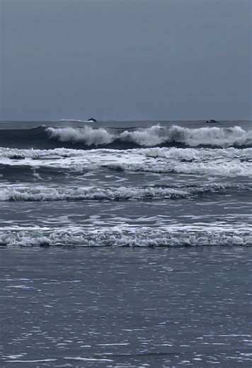 Crescent City Beach: A Relaxing Ocean Escape