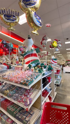 161K views · 953 reactions | RUN, don’t walk!! ‍♂️ Target Dollar Spot just stocked NEW Winter 2026 items!So many cute finds + early decor hitting the shelves already Target really said: “Here’s your winter magic!” ❄️ Like & Follow for More! #TargetFinds #TargetDollarSpot #BudgetShopping #Winter2026 | Sway’s Deals | Facebook