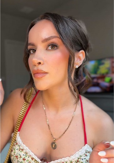 If yall want the links to all the fits let me know and I’ll post on LTK. I can also do a breakdown of all of the costs for this day bc GIRL, photo shoots are not cheap. 😂