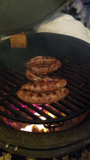 Video's van Rafa | BBQ 🔥 & Beers 🍺 (@raf_on_fire) met original sound - Dicky9986