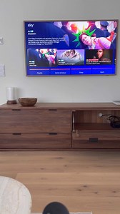 12K views · 44 reactions | Das neue Sky Stream: Einfach fernsehen. 朗 | Sky Deutschland | Facebook