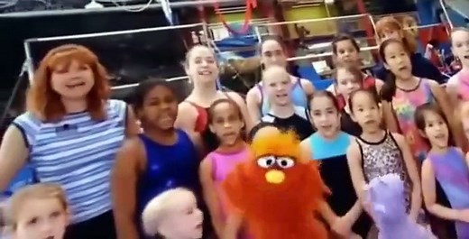 Sesame Street S46 E01