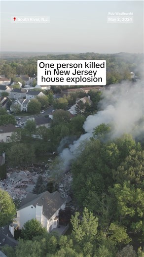 At least one person is dead after a house exploded Thursday in New Jersey. nbcnews.app.link/ZFpDwt7UhJb | NBC News