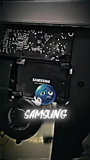 Samsung #techshorts #iphonevssamsung #cartoon #smartphone #mobilecomparison #samsung #phone