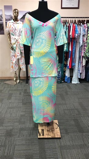 Women 2-piece Set Samoan Puletasi Dress Polynesian Printed Plus Size Island Dresses Sexy Split Puletasi Dresses