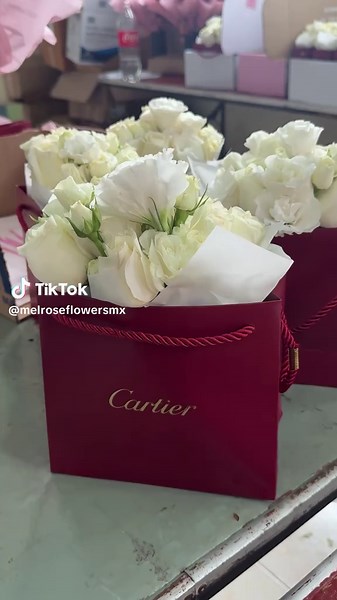 Cartier y Melrose: Experiencias únicas en flores