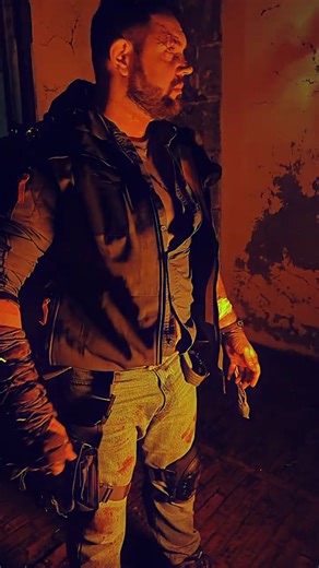 Dying Light the Beast Kyle Crane Cosplay 6
