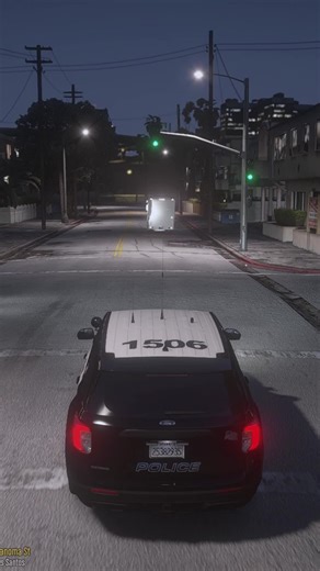 Intense Police Chase and Gunfire in LSPDFR Gameplay