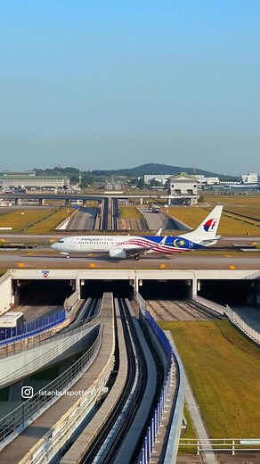 Exploring Aircraft Pushback Techniques