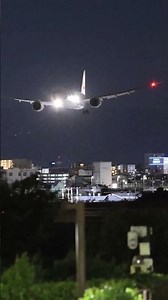 伊丹空港、強風の中・B787が着陸(伊丹空港・2026/5/23) #shorts #airport #飛行機