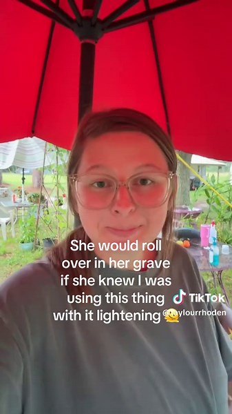 Shelling peas in the storm with my late grandmas electric pea sheller. That woman didn’t even talk on the phone when it was lightning much less ran a pea sheller. She would just do it by hand.. she was smarter than me 🤣 #fyp #farmlife #garden