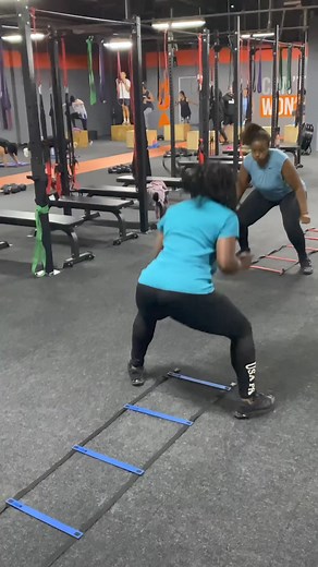 🔥30 Minute HIIT Workout The best exercise to get you fit and stay fit is the one you will consistently do 💪 That is why our workouts are efficient, effective with a touch of fun ✨ #hiitfitness #strongereveryday #gymmotivation #workoutmotivation #fitness #fatloss #gymlife #beastmode #gymmotivation #workoutmotivation #hiitworkout #30minuteworkout #weightlosstransformation #fitnessjourney #reels | HIIT Fitness