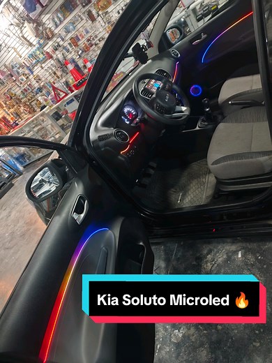 Kia Soluto 2025: Luz Ambiental Microled en Trujillo