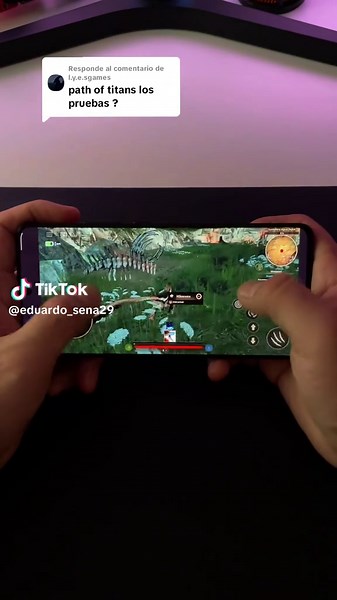 Probando Path Of Titans en el POCO X6 PRO 5G de Xiaomi