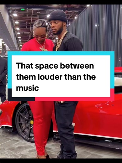 Another awkward PDA drop? It’s only January… Claressa and Papoose are working overtime this year!!!! That hand placement felt… contractual. Body language be telling stories mouths won’t. 👀 Awkward PDA always louder than words. If you noticed it, you noticed it.