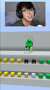 HOW DID THEY GET THAT...🤣Minecraft color match bf vs gf #minecraft #shorts #minecraftshorts