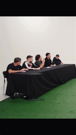 quem é o jogador profissional? #cliplaranjeira #futebol #jogador #clips