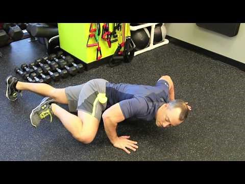 How to Do a Walking Lizard Push-Up