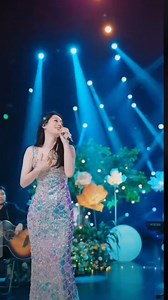 25M views · 941K reactions | 你可知道我在爱你 怎么对我不理睬 #爱你在心口难开 #歌手唐艺 #唐艺现场...