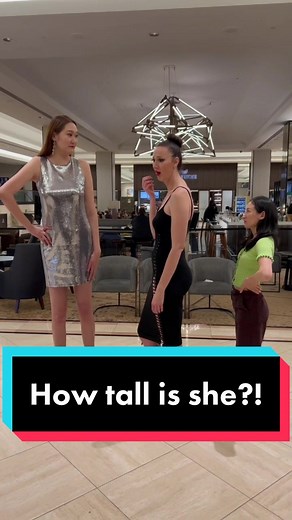 Never felt so weird before 😅 With @longtallrenny #tallgirlcheck #fyp #foryou #foryourpage