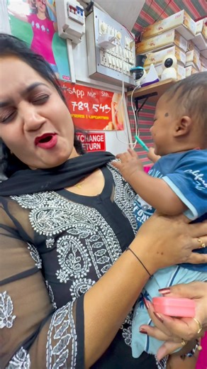 How to Make Scared Baby Smile 😊 Stop Crying Baby Tips | 1 Year Baby Play | MAGUVA KNR