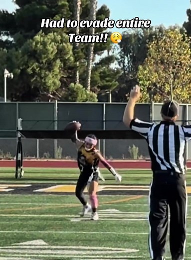 Flag Football Highlights: Evading the Entire Team