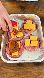Ultimate oven-baked chili cheeseburgers | Home Hacks & Easy Snacks