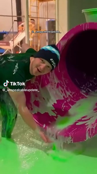 Gaint slime waterslide 🐸#unspeakable #fyp #fypシツ #blowthisup #_unspeakableupdate_ #makemefamous #jamesunspeakable #gabeunspeakable #prestonplayz